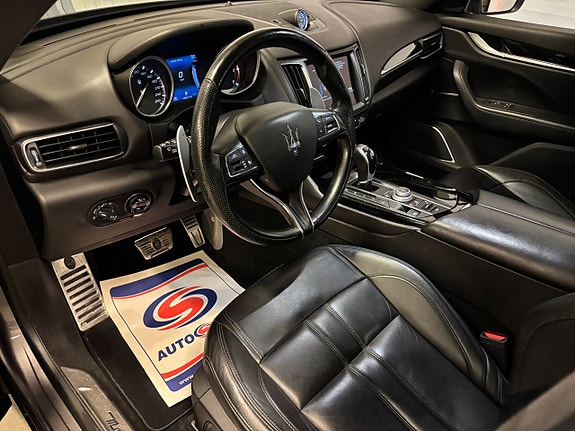 Maserati Levante 5 of 5