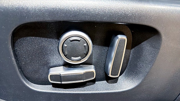 Land Rover Range Rover Evoque 15 of 22