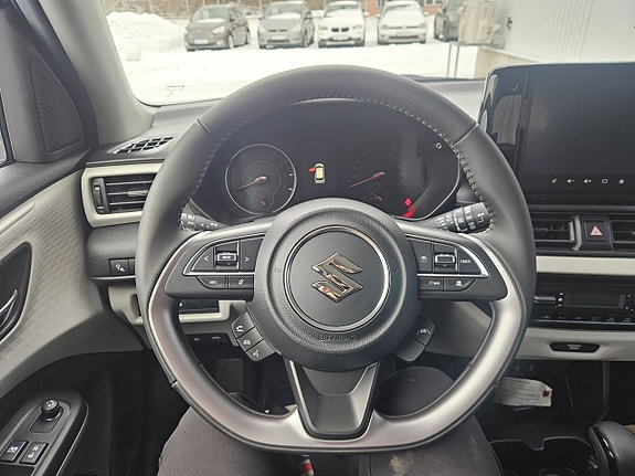 Suzuki Swift 5 of 5
