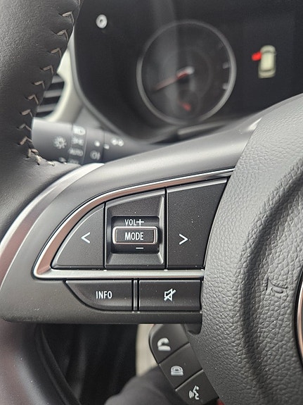 Suzuki Swift 7 of 14