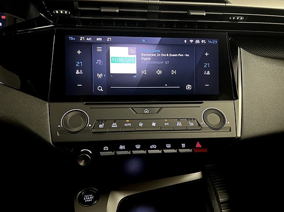 Peugeot 308 9 of 15