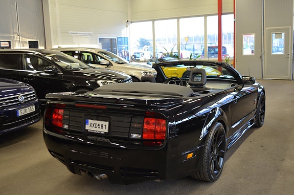 Saleen Mustang 6 of 30