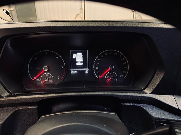 Volkswagen Caddy 12 of 21