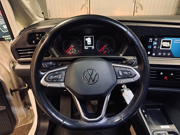 Volkswagen Caddy 10 of 21