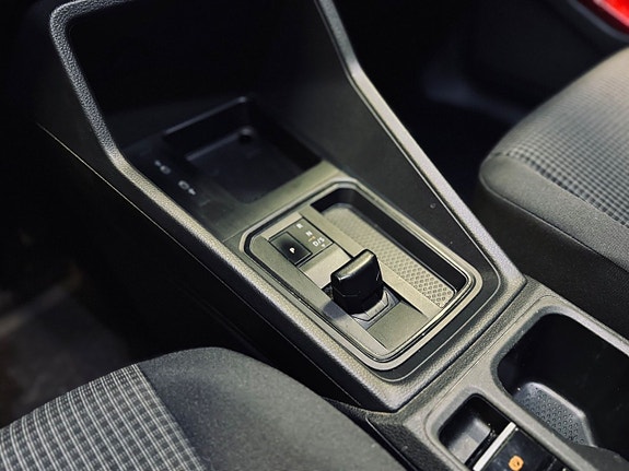 Volkswagen Caddy 13 of 21
