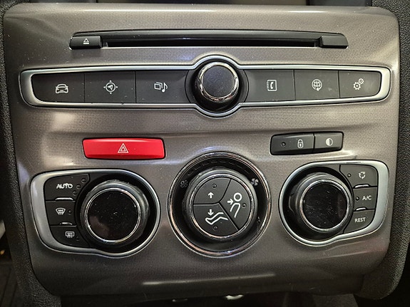 Citroen C4 15 of 21