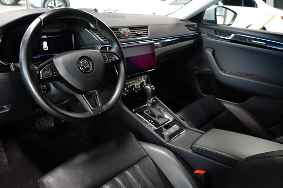 Skoda Superb 5 of 5