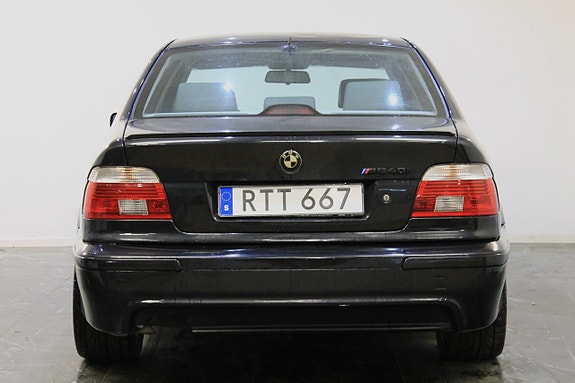 BMW 540i 6 of 12