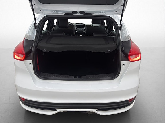 Ford Focus 21 of 24