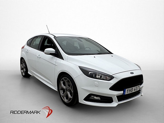 Ford Focus 3 of 24