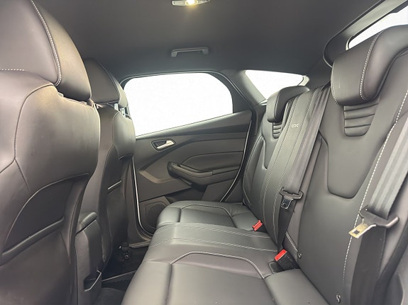 Ford Focus 20 of 24