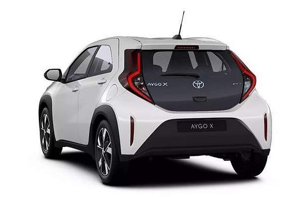 Toyota Aygo X 2 of 5