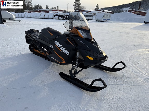 Ski-Doo Summit 146 600 Elstart, 610 mil -13 6 of 8