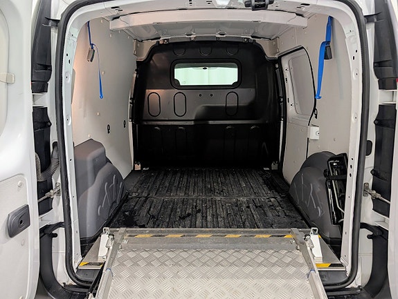 Renault Kangoo Express 8 of 10