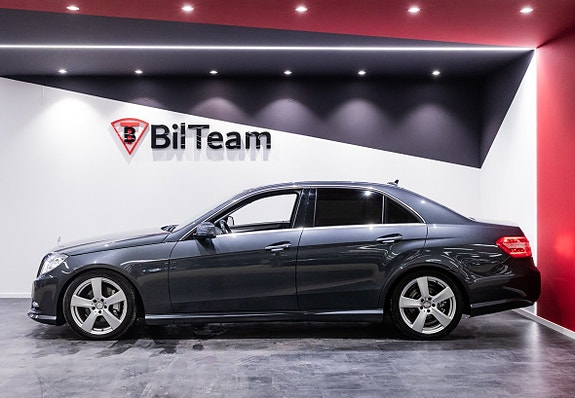 Mercedes-Benz E220 5 of 5