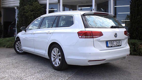 Volkswagen Passat 4 of 5