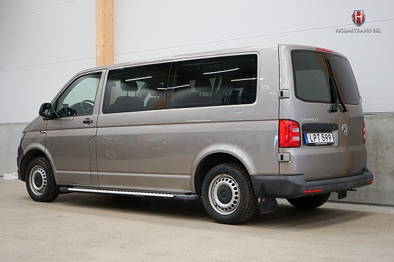 Volkswagen Caravelle 4 of 5