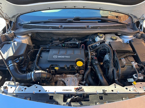 Opel Astra 15 of 15