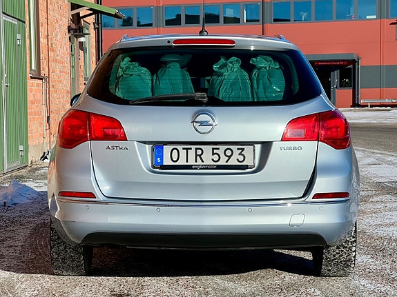 Opel Astra 6 of 15