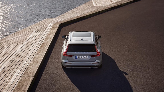 Volvo V60 11 of 17