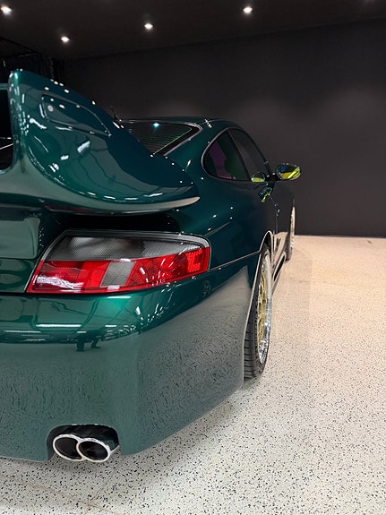 Porsche 911 12 of 20
