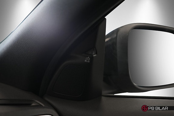 Volvo V60 24 of 26