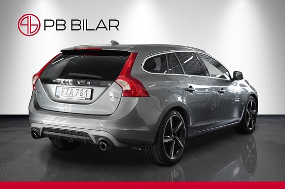 Volvo V60 7 of 26