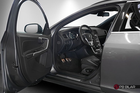 Volvo V60 9 of 26
