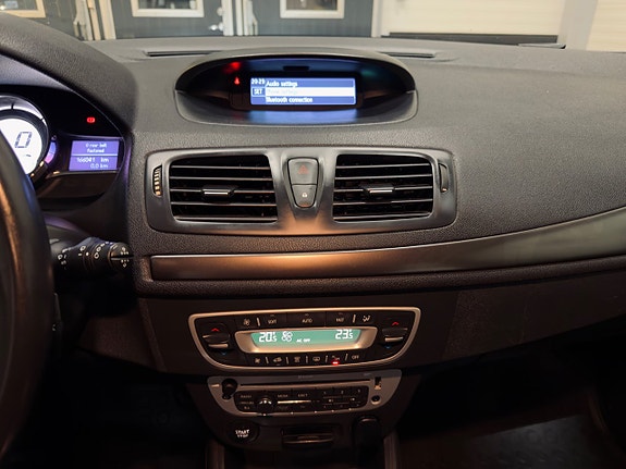 Renault Megane 14 of 24