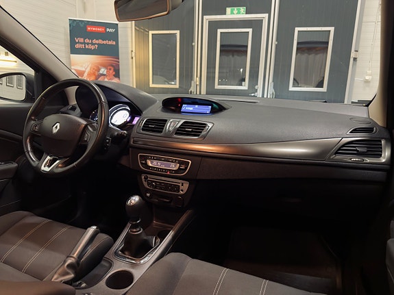 Renault Megane 22 of 24