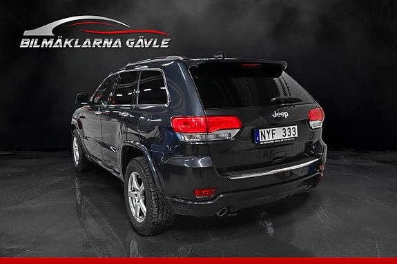 Jeep Grand Cherokee 4 of 5