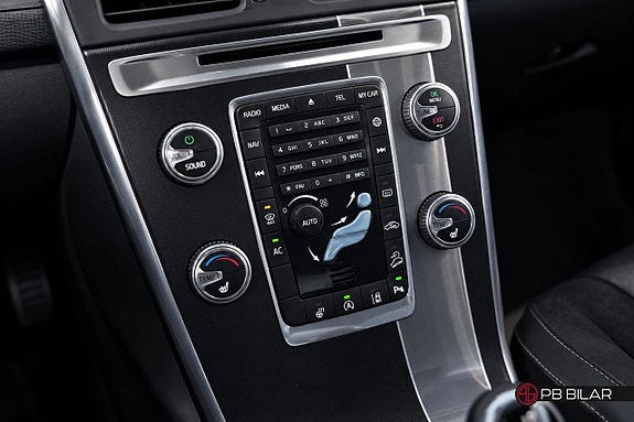 Volvo XC60 21 of 25