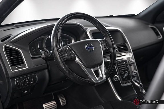 Volvo XC60 9 of 25