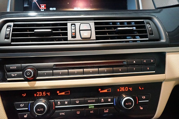 BMW 520d 30 of 30
