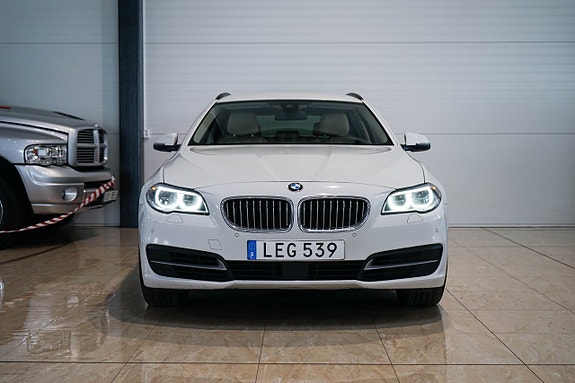 BMW 520d 11 of 30