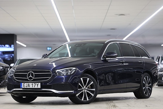 Mercedes-Benz E300 3 of 25