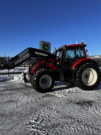 Valtra T194 7 of 9