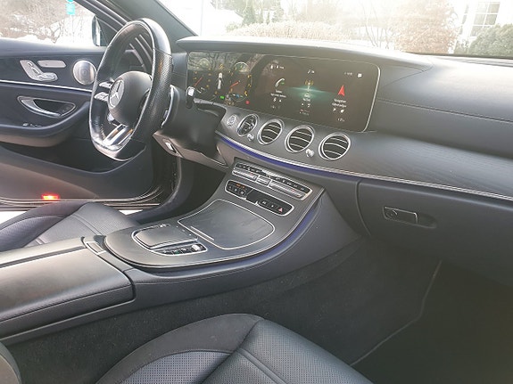 Mercedes-Benz E53 8 of 30