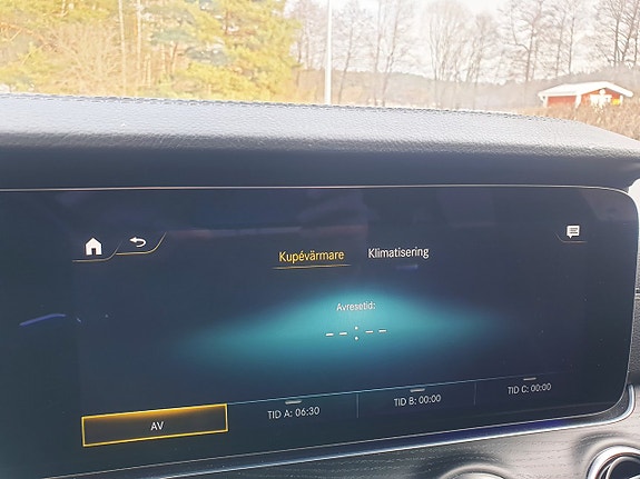 Mercedes-Benz E53 26 of 30