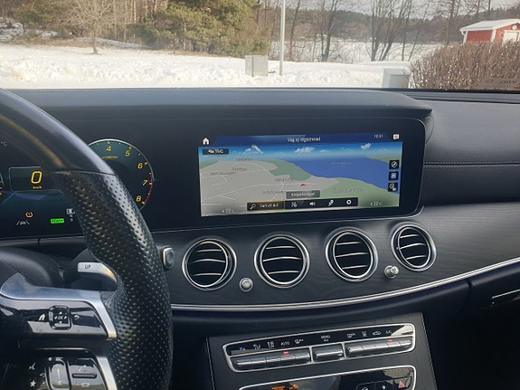 Mercedes-Benz E53 27 of 30