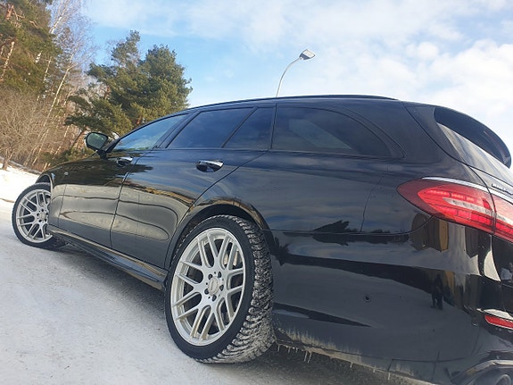 Mercedes-Benz E53 13 of 30