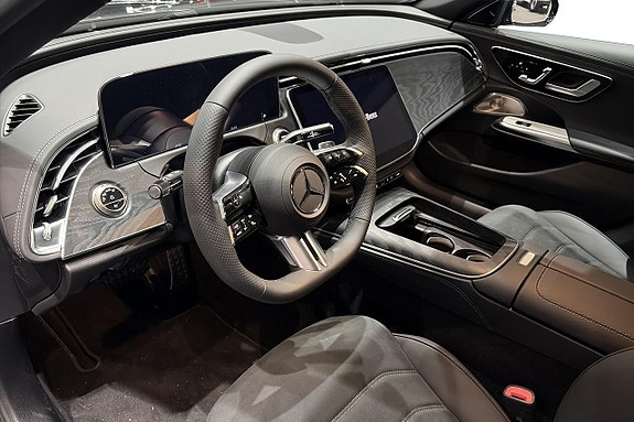 Mercedes-Benz E300 de 6 of 11