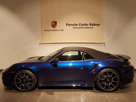 Porsche 911 Turbo S 12 of 16