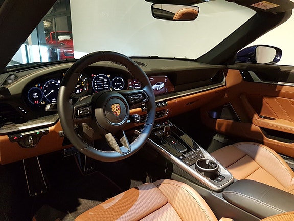 Porsche 911 Turbo S 11 of 16