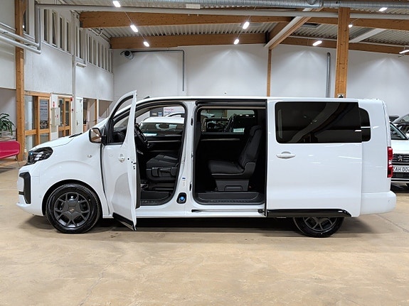 Opel Zafira 15 of 18