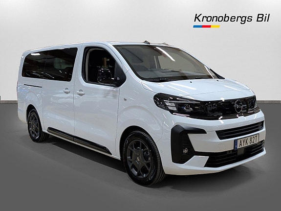 Opel Zafira 3 of 5