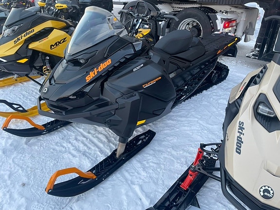 Ski-Doo Tundra LE 600 EFI -27 *Boka Nu*
