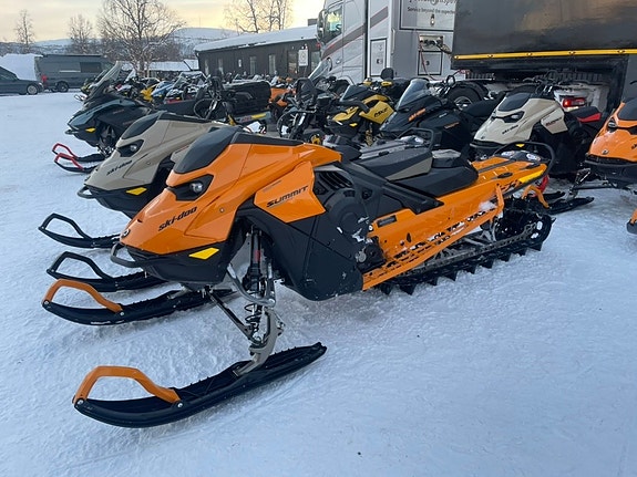 Ski-Doo Summit Expert 154 850 E-Tec -27 *Boka Nu*
