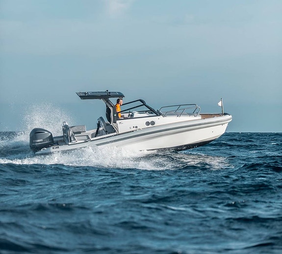 Own a legendary Agapi 800 6 of 12