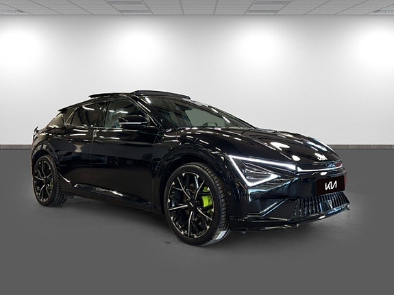 Kia EV6 3 of 20
